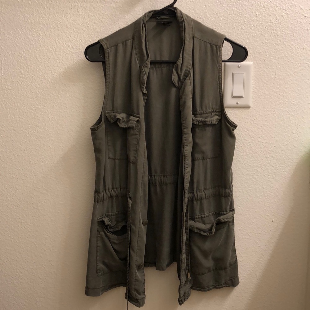 Sleeveless Utility Jacket